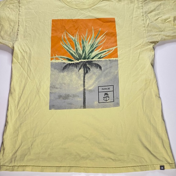 Hurley Men T Shirt Crewneck Short Sleeves Size Large - Picture 2 of 6